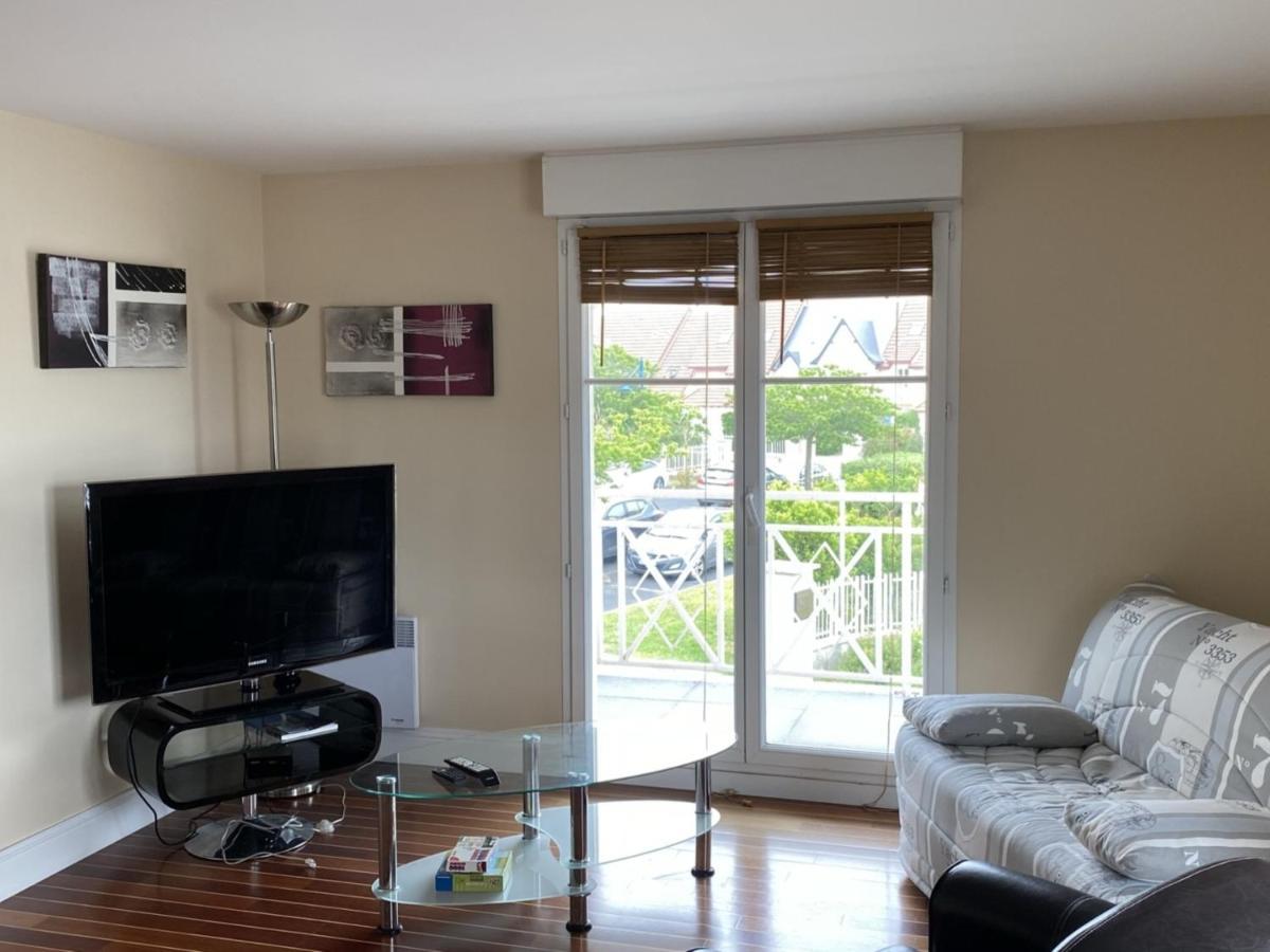 Appartement 3 Pieces Calme Avec Ascenseur A Dives-Sur-Mer - Fr-1-487-319 מראה חיצוני תמונה